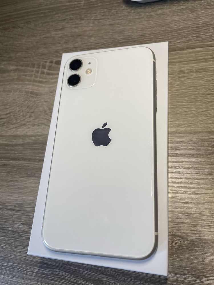 iPhone 11 64gb + Чохли у подарунок