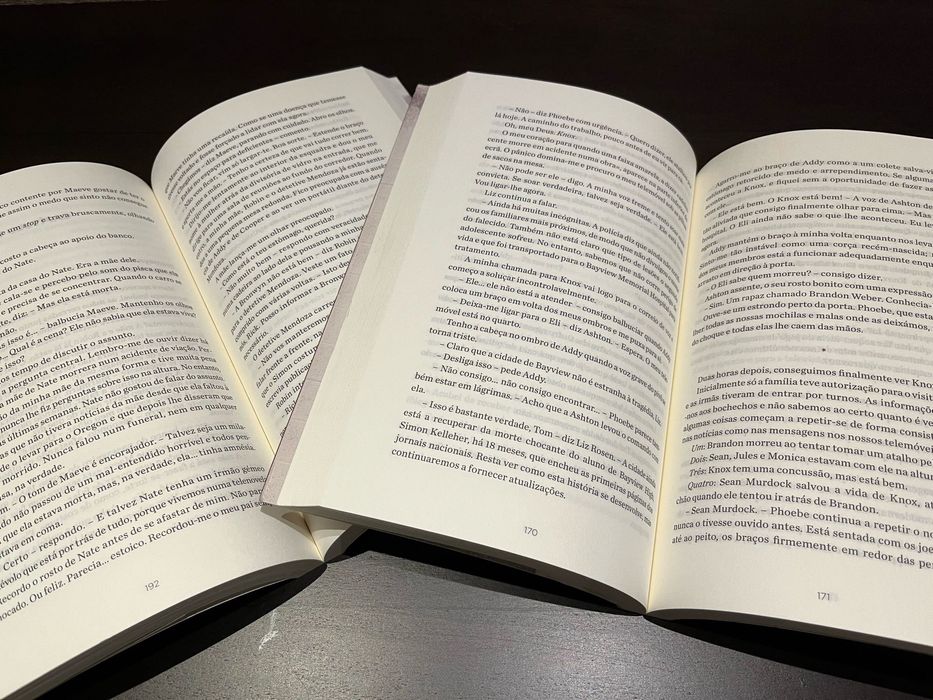 2 Livros "Um de Nós Mente" e "Um de Nós é o Próximo"