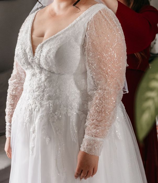 Suknia ślubna plus size