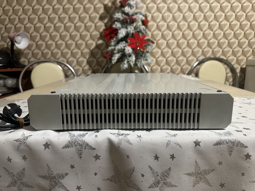 Amplituner Braun R4 plus deck C4