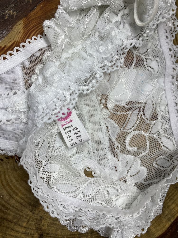 Nowy stringi damskie białe z koronką printem dinozaura Muzzy 36 S