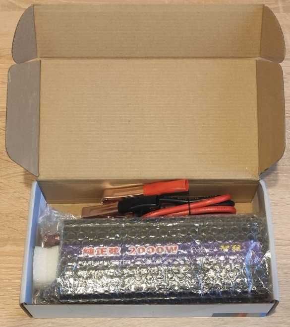 Перетворювач напруги с чистим синусом 12\220 2000W в наявності