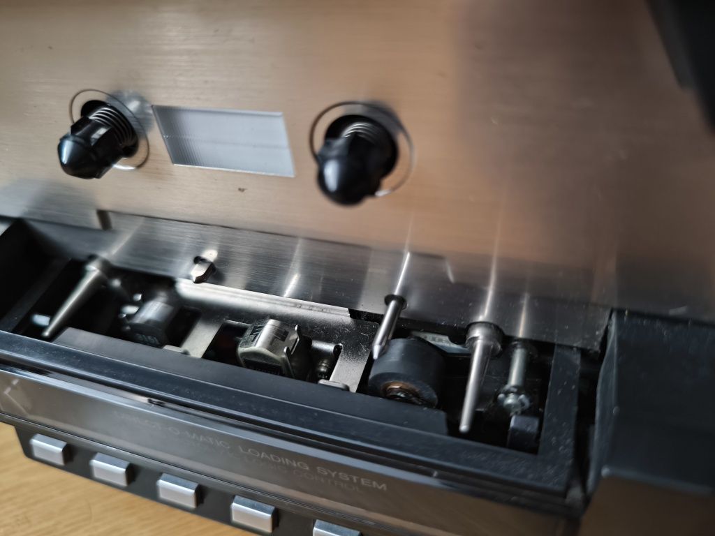 Deck Sansui SC-3330