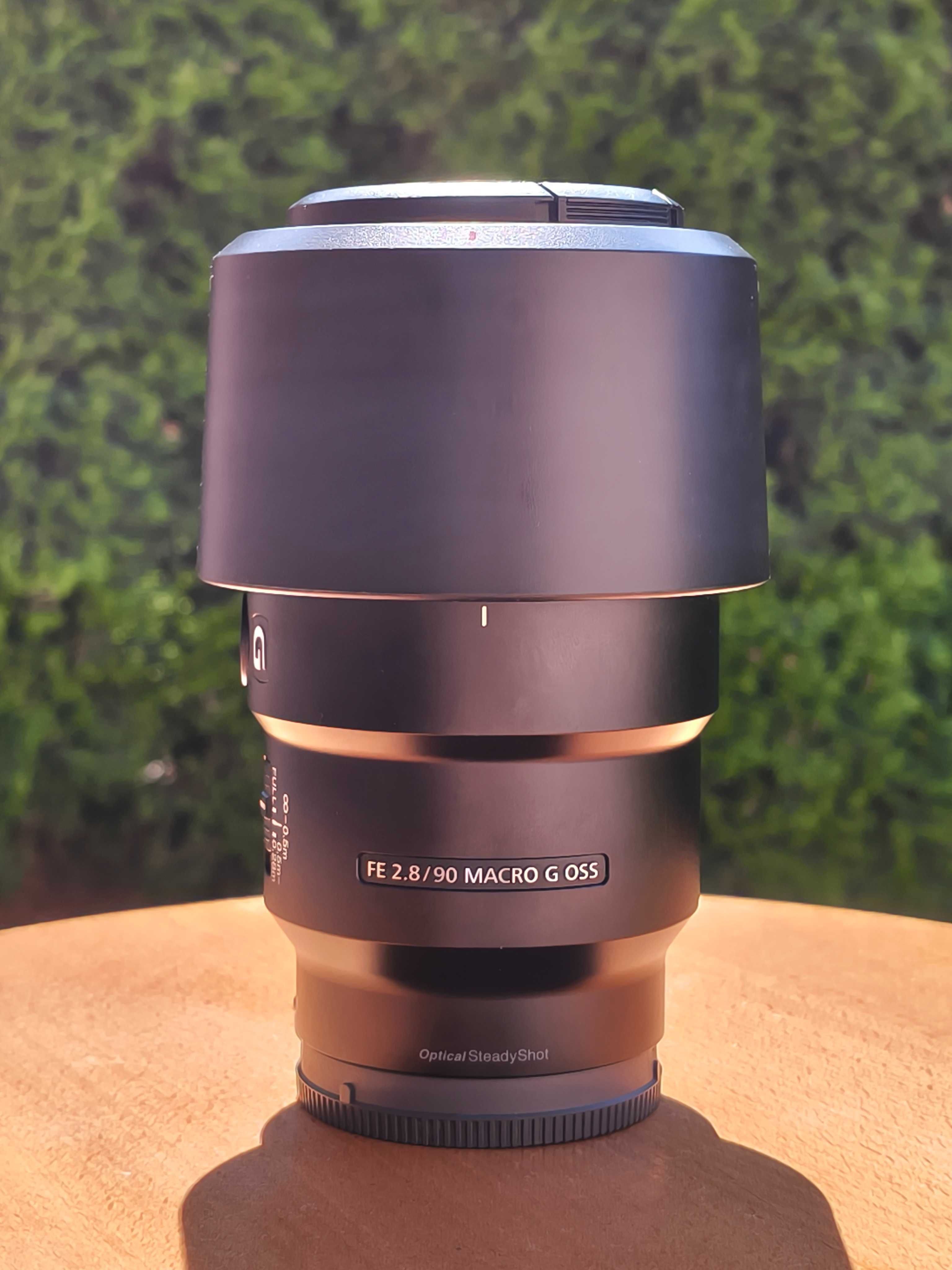 Sony FE 90 mm f/2.8 Macro G OSS