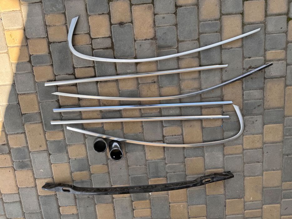 Молдинги на двери bmw 5 f 10