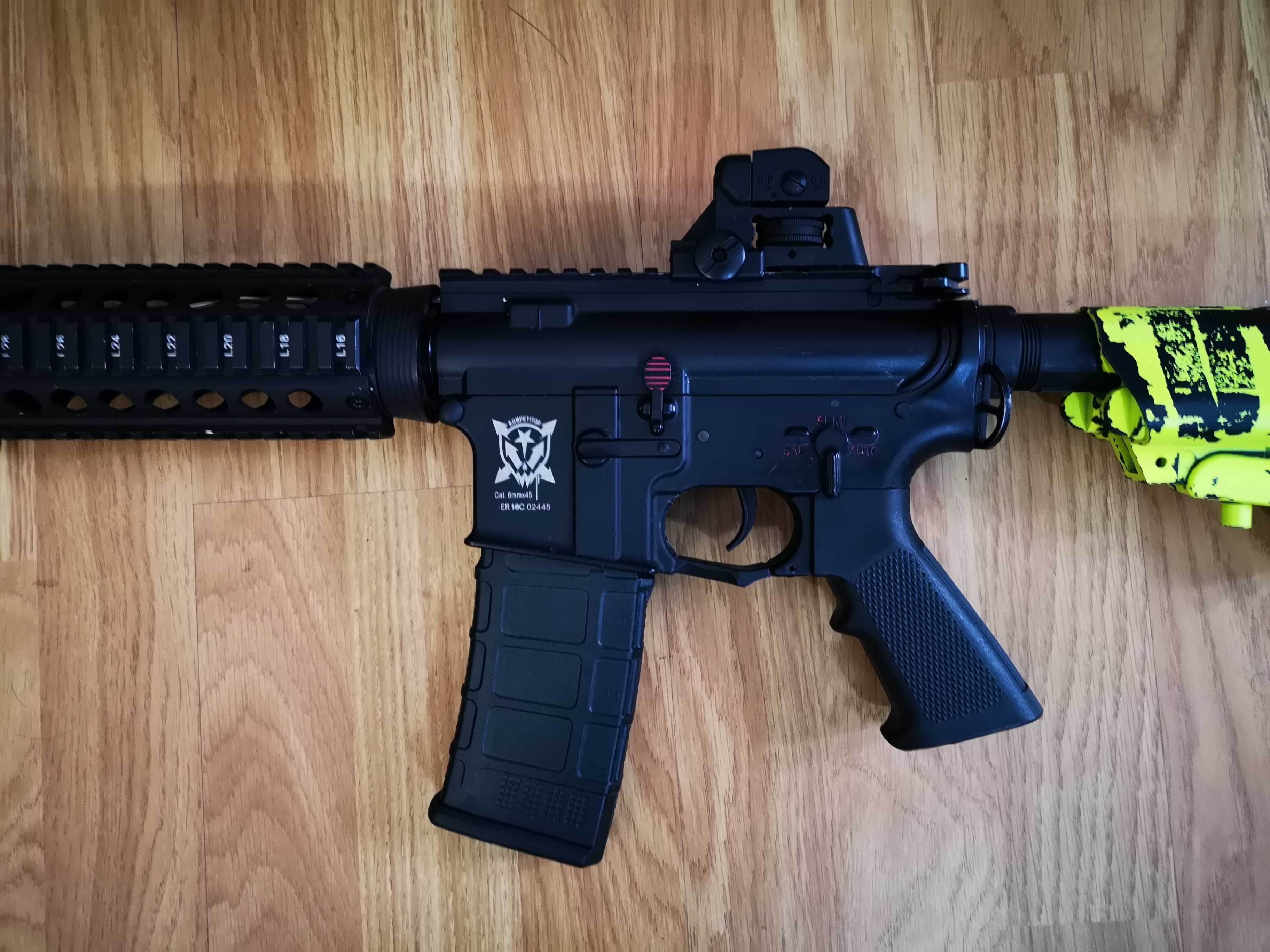 Airsoft réplica muito bem estimada