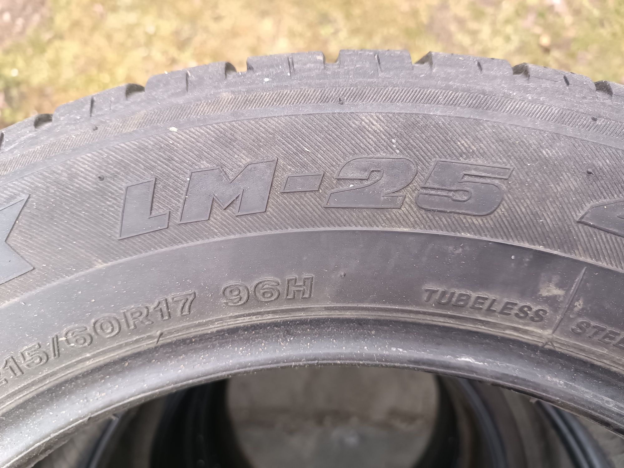 Opony Bridgestone blizzak  17''