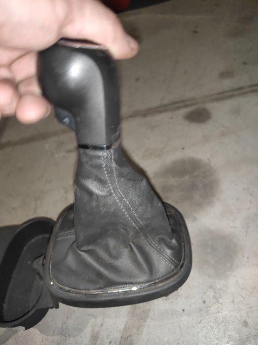 Opel Corsa D mieszek gałka zmiany biegów i inne