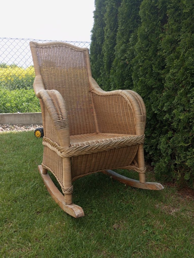 *** Fotel bujany RATAN bujak ratanowy RETRO z podnóżkiem