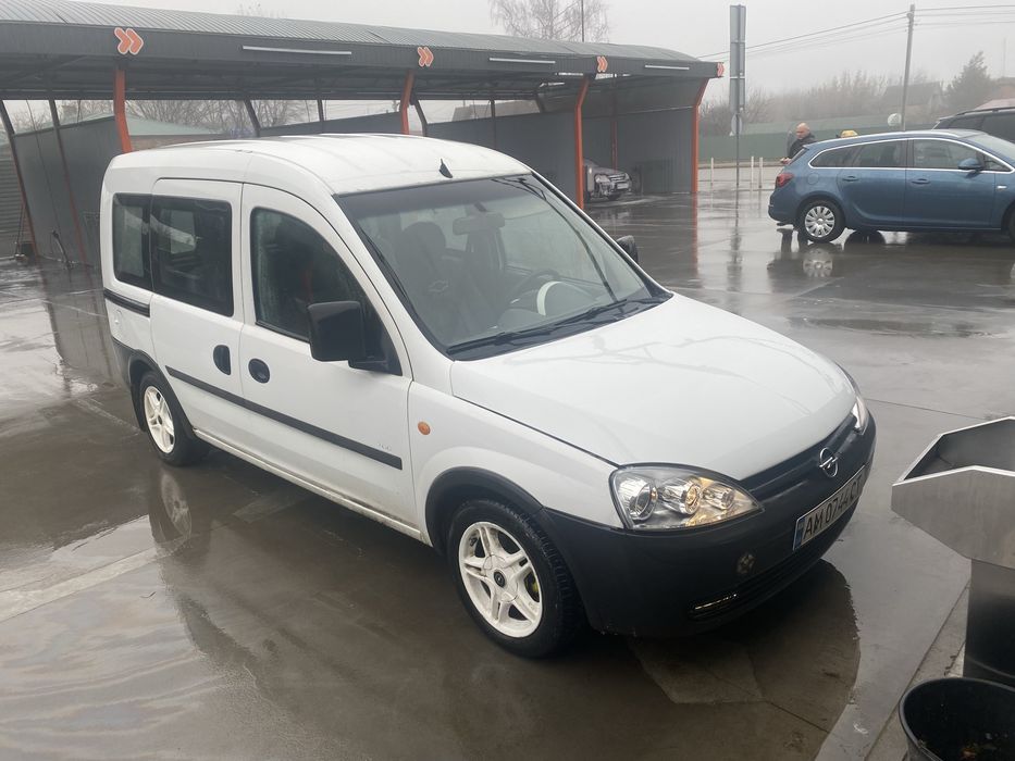 Опель комбо 1,7 2001р