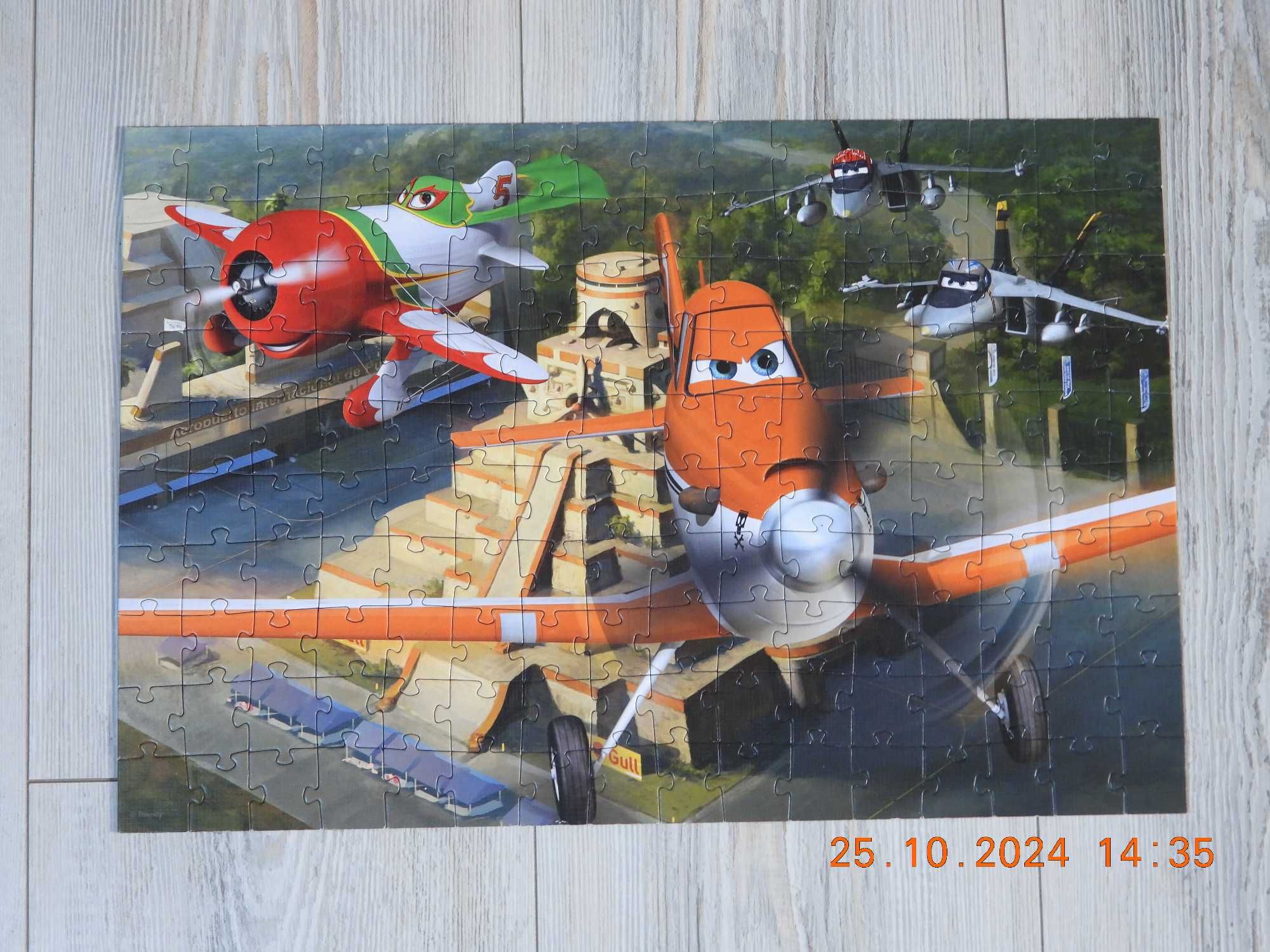 PUZZLE - PLANES  160 elementów   TREFL   5+