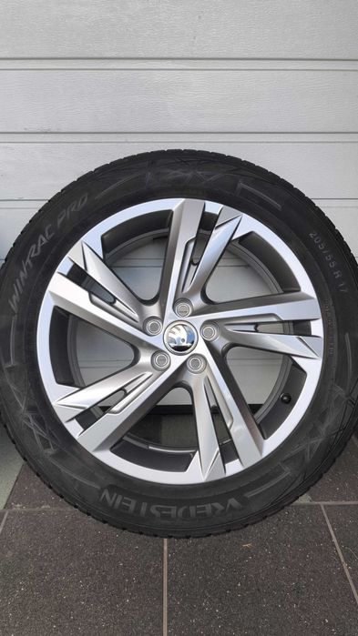 Koła Skoda Kamiq Vw Taigo Seat 17'' 5x100 opony 205/55/17 (OL1918)