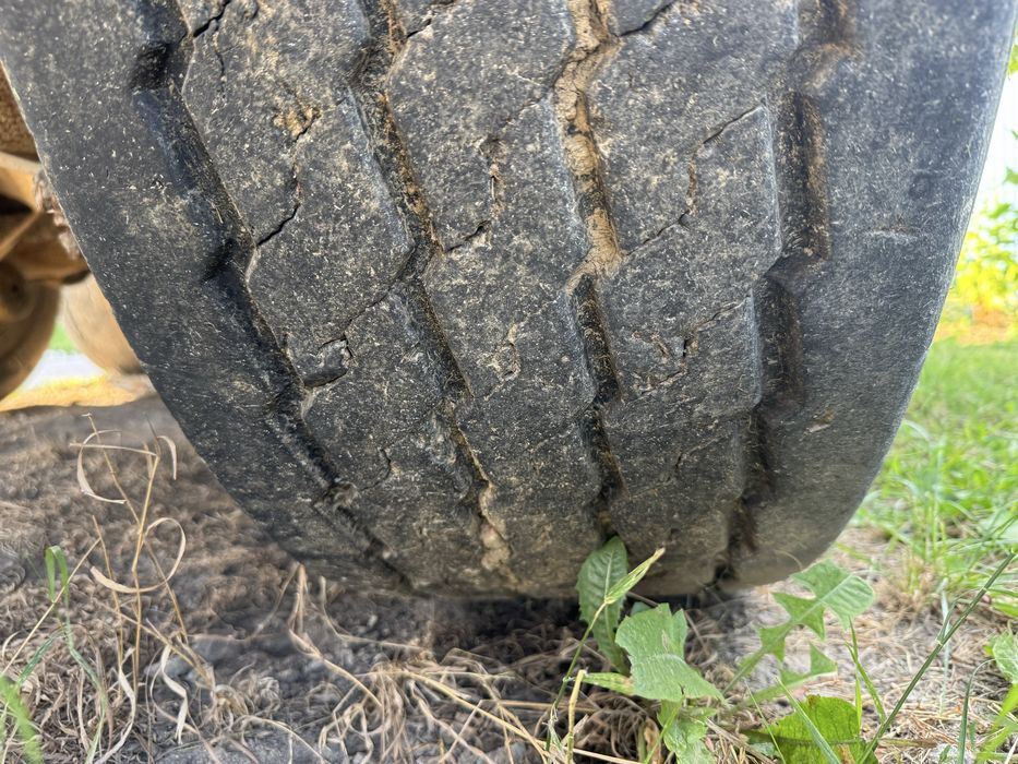 Напівпричіп 2006р