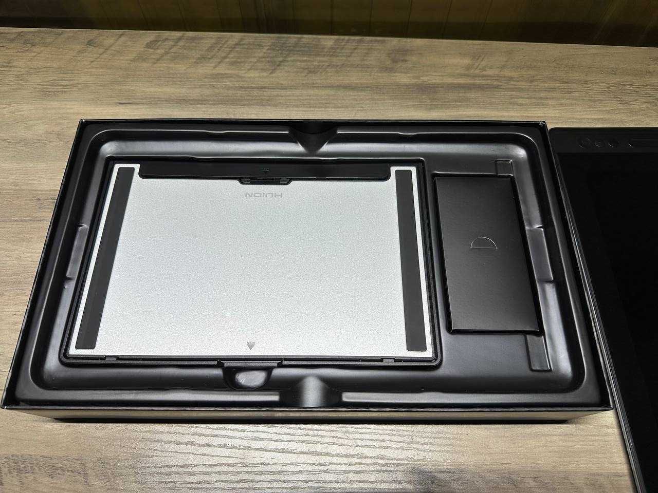 Huion Kamvas Pro 13