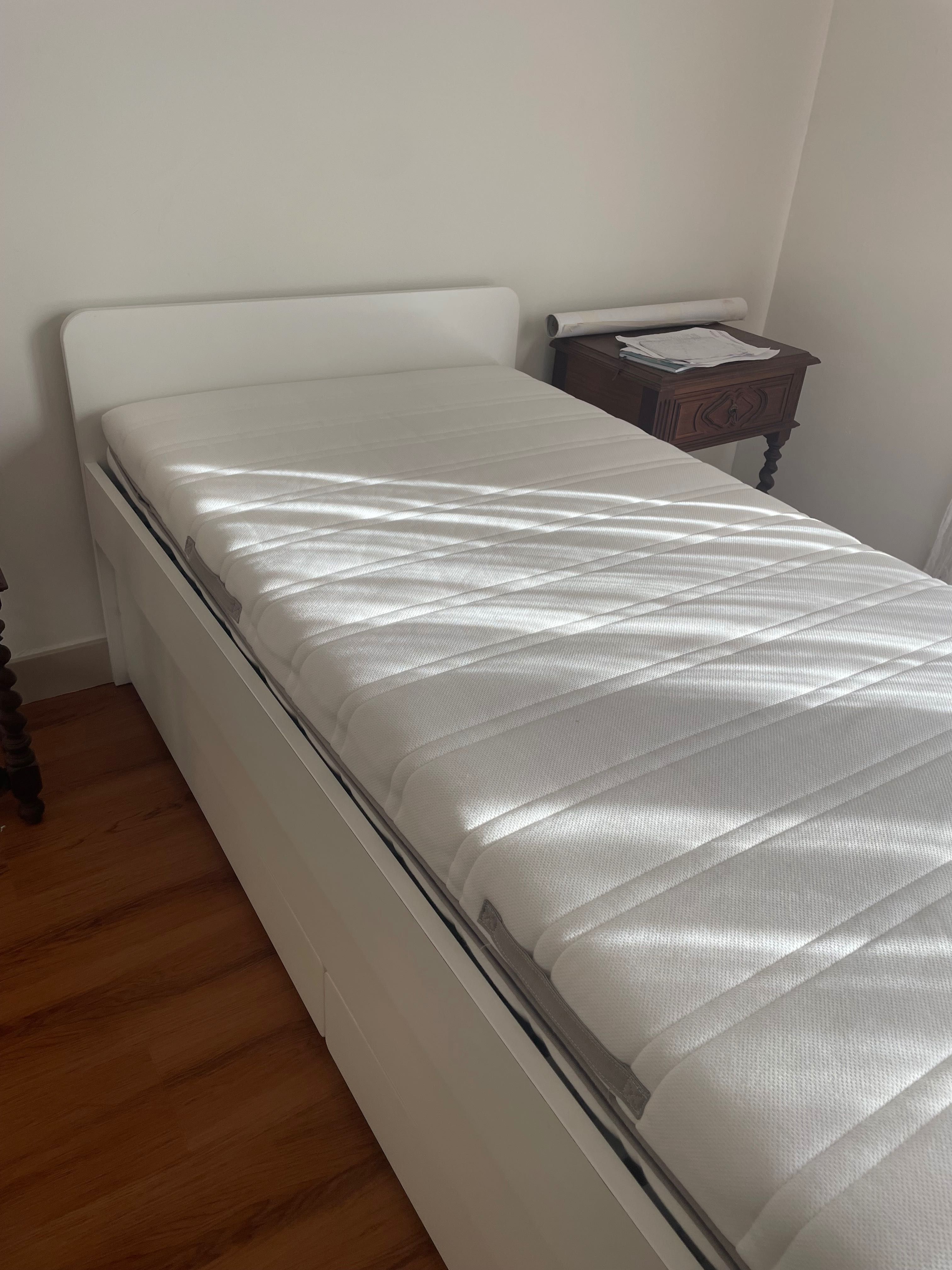 Cama individual dupla - Branca - Ikea