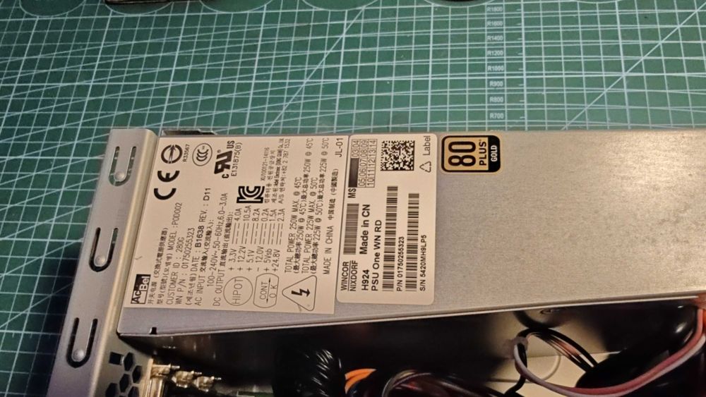 Komputer Wincor Nixdorf Beetle /M-III 8GB RAM, 500GB HDD, G1820