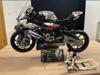 BMW Motor M1000 klocki Lepin