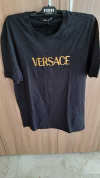 Продам нову футболку Versace