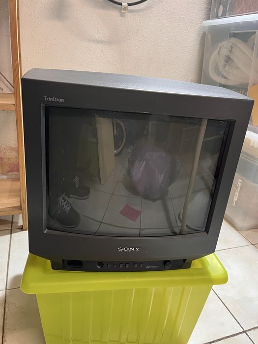 TV SONY Trinitron 14”