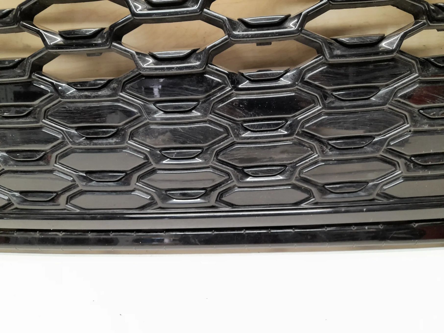 AUDI Q5 LIFT 80A 80F S-LINE GRILL ATRAPA CHŁODNICY 80F853651