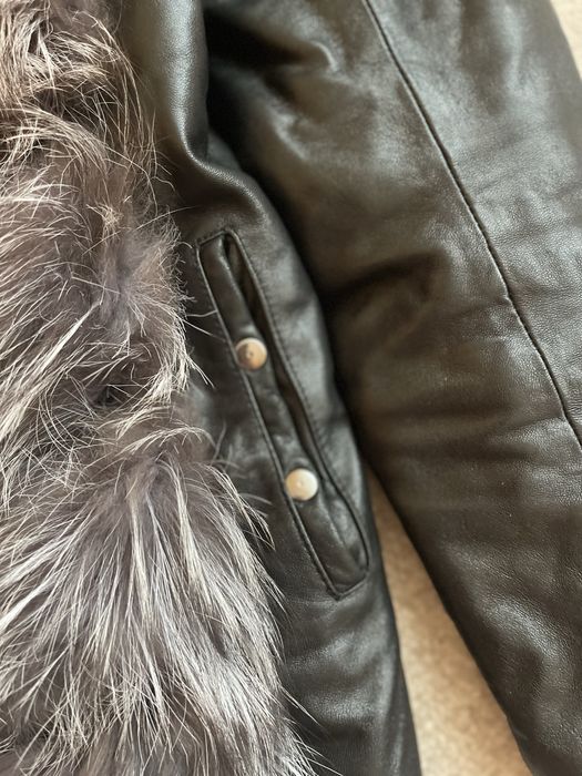 Шкіряна куртка тепла з хутром