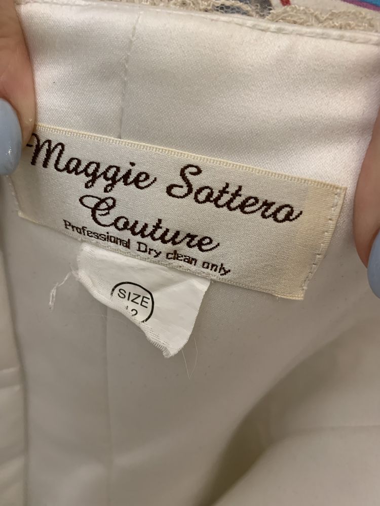 Suknia ślubna Maggie Soterro Couture
