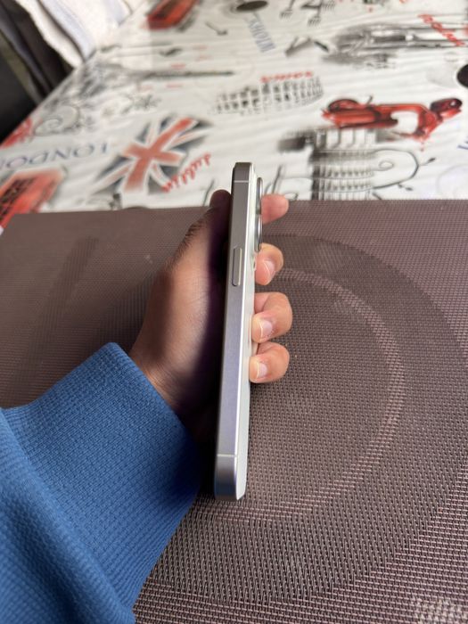 iphone 15 pro 256gb white titanium