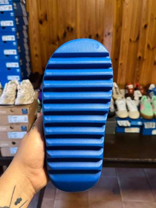 adidas Yeezy Slide R.46