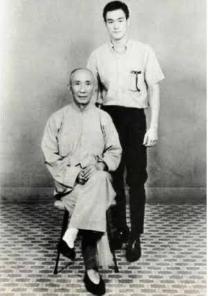 Aulas de Wing Chun, Ving Tsun