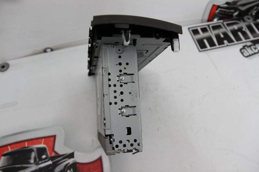 Radio fabryczne Mitsubishi Space Star 2014+