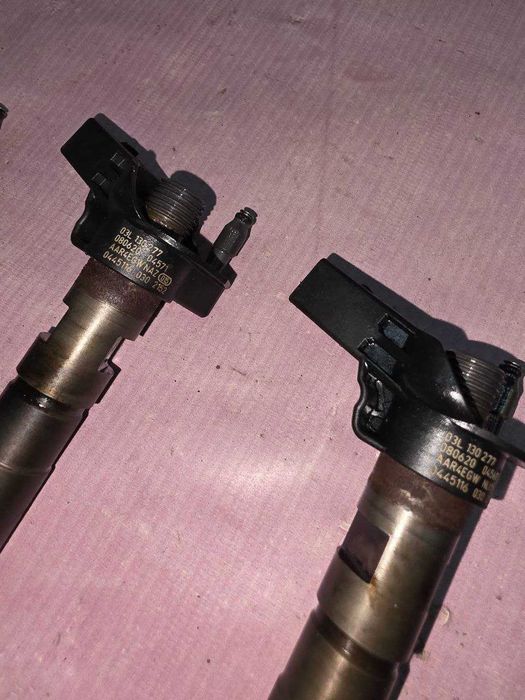 Форсунки VW Passat B6 CC 2.0 TDI CBA 03L130277 Tiguan