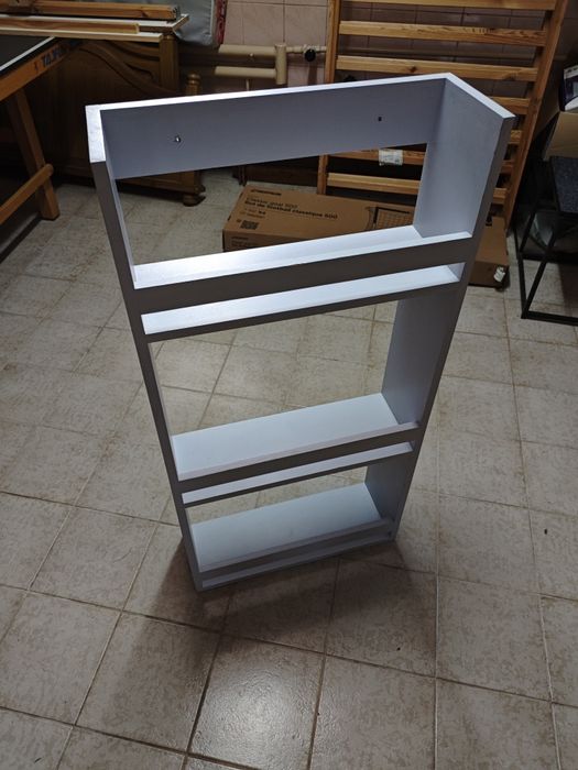 Półka na książki