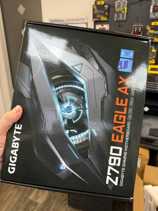 Материнська плата S1700 ddr5 Gigabyte Z790 EAGLE AX новая