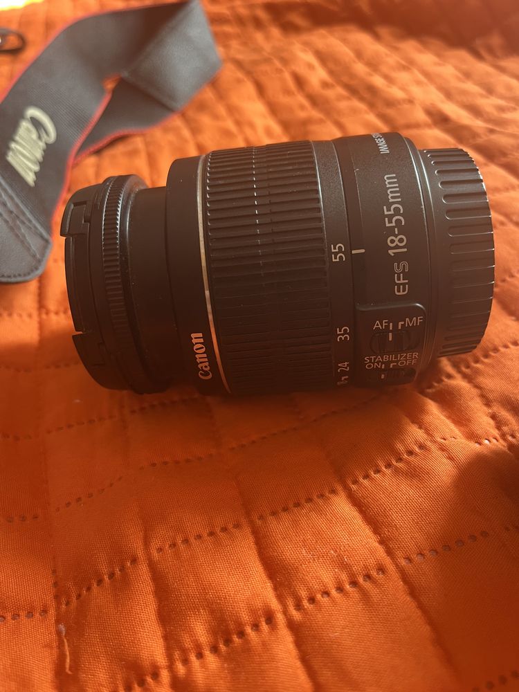 Canon 1100d com 2 objetivas