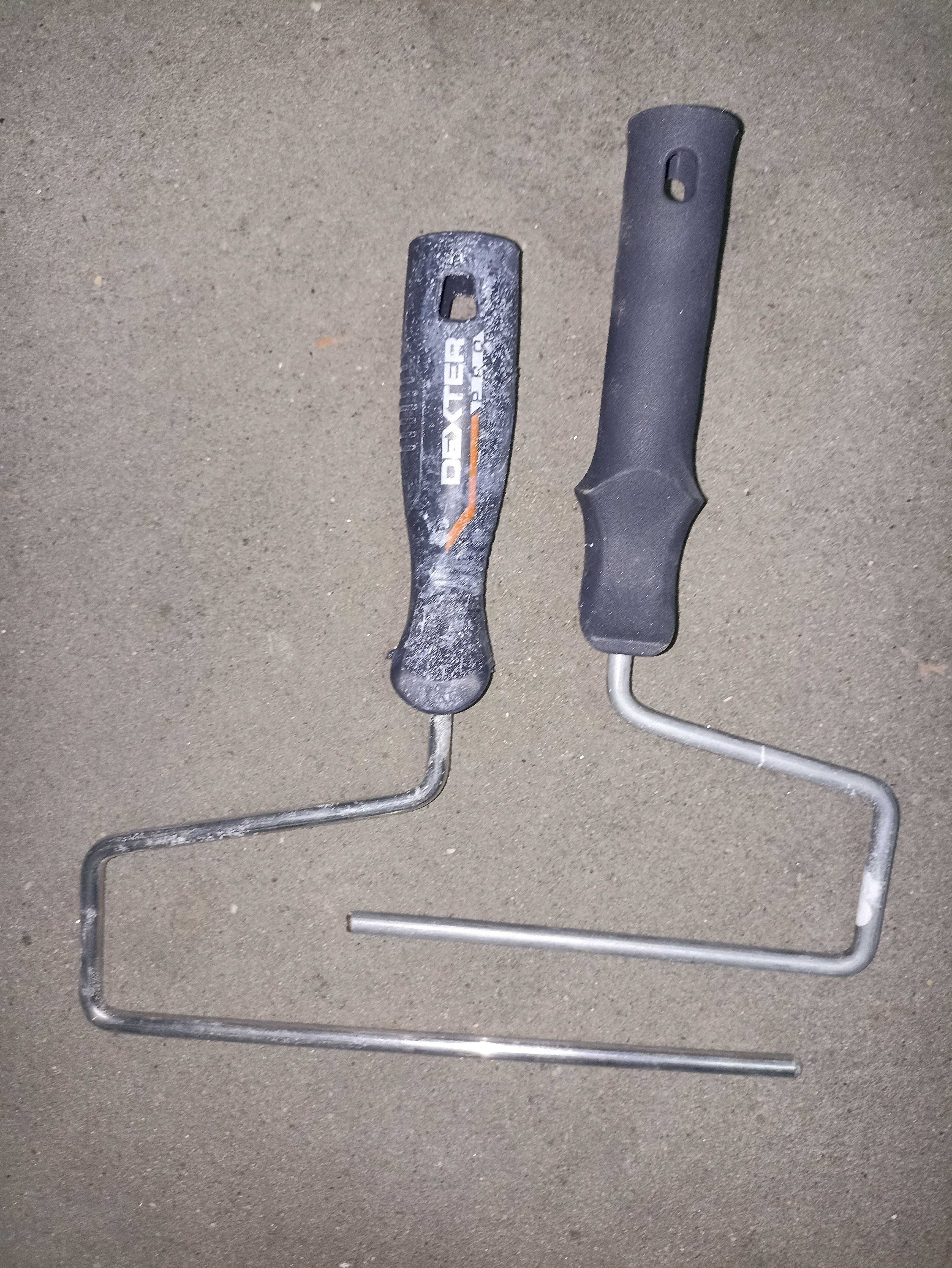 Suportes para rolo de pintura / Garfos para pintor - Excelente estado!