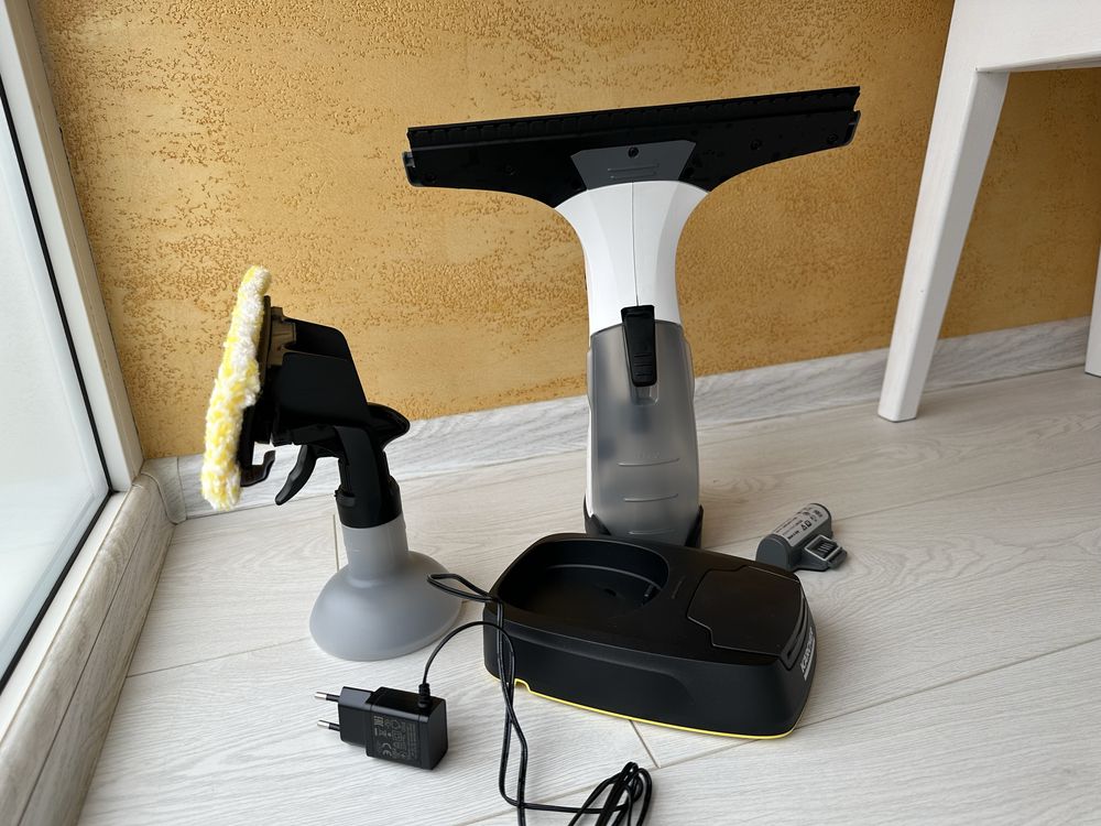 Віконний пилесос Karcher WV Plus