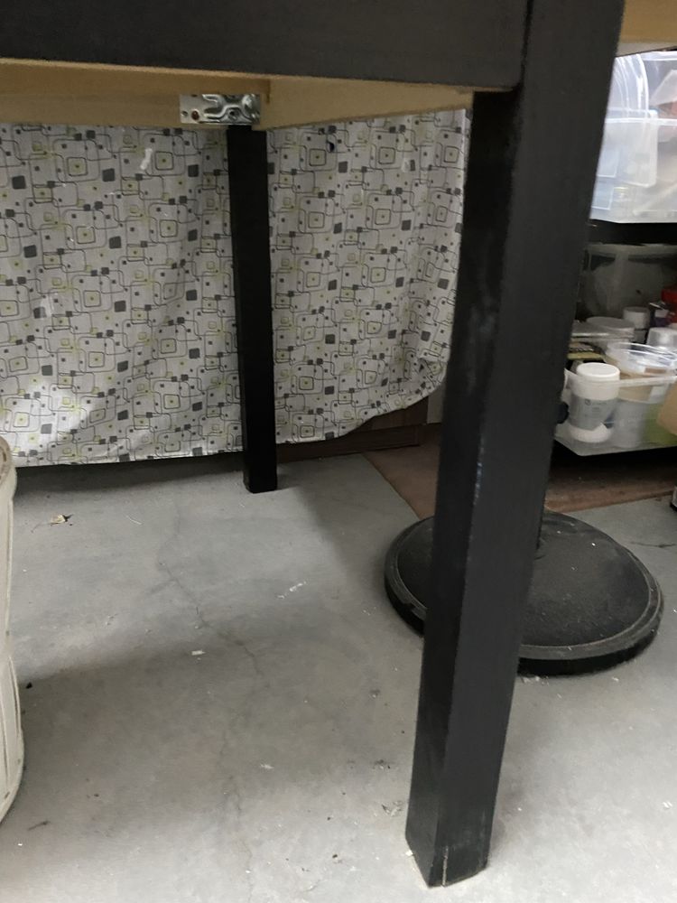 Mesa extensivel preta 90x90 até 1,70m