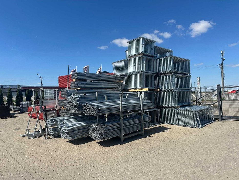 Rusztowanie fasadowe elewacyjne typ Plettac 12,5x6 / 75m2 NOWE