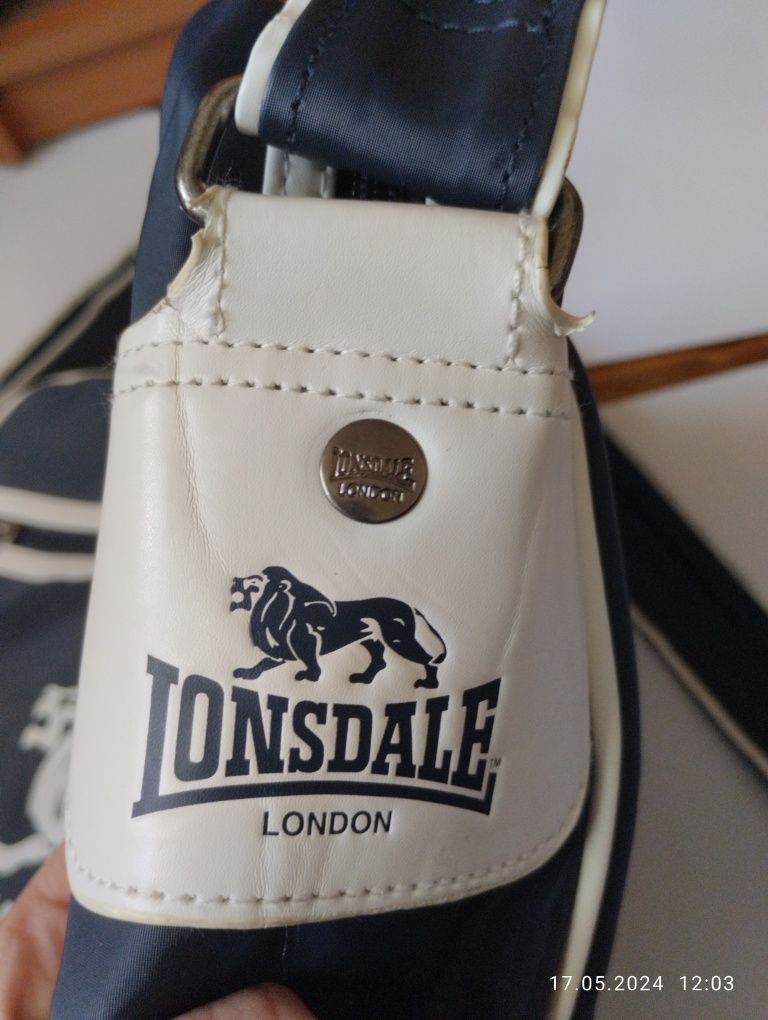 Спортивна сумка Lonsdale