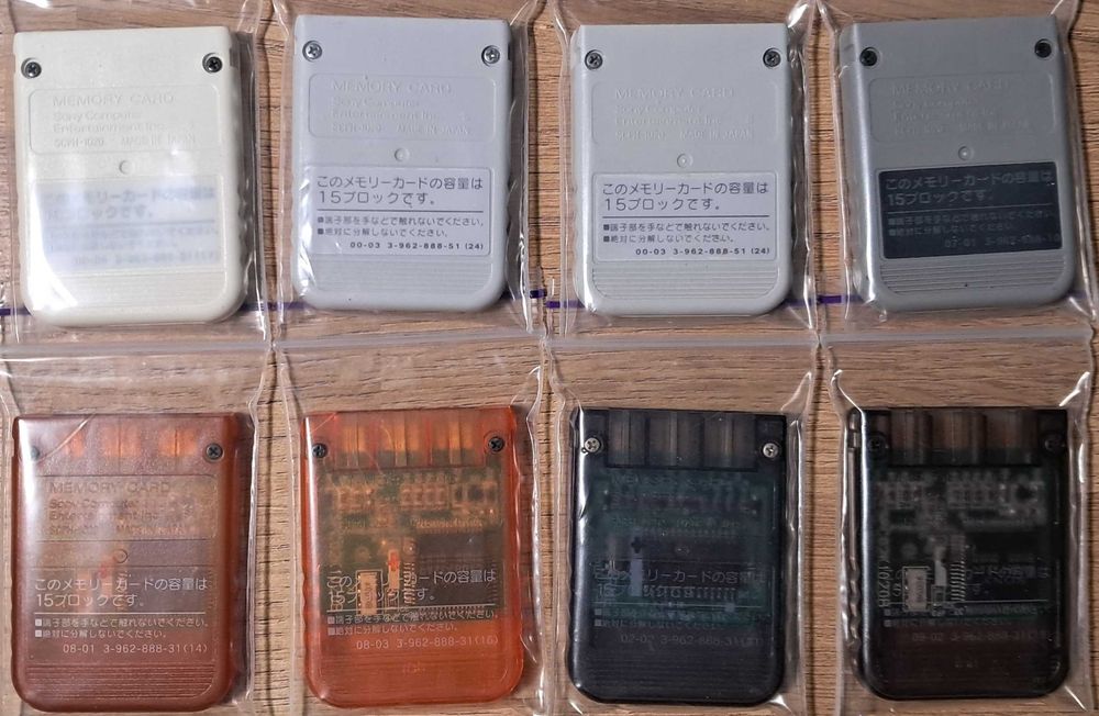 Карти пам'яті для Sony Playstation 1 та Sony Playstation 2