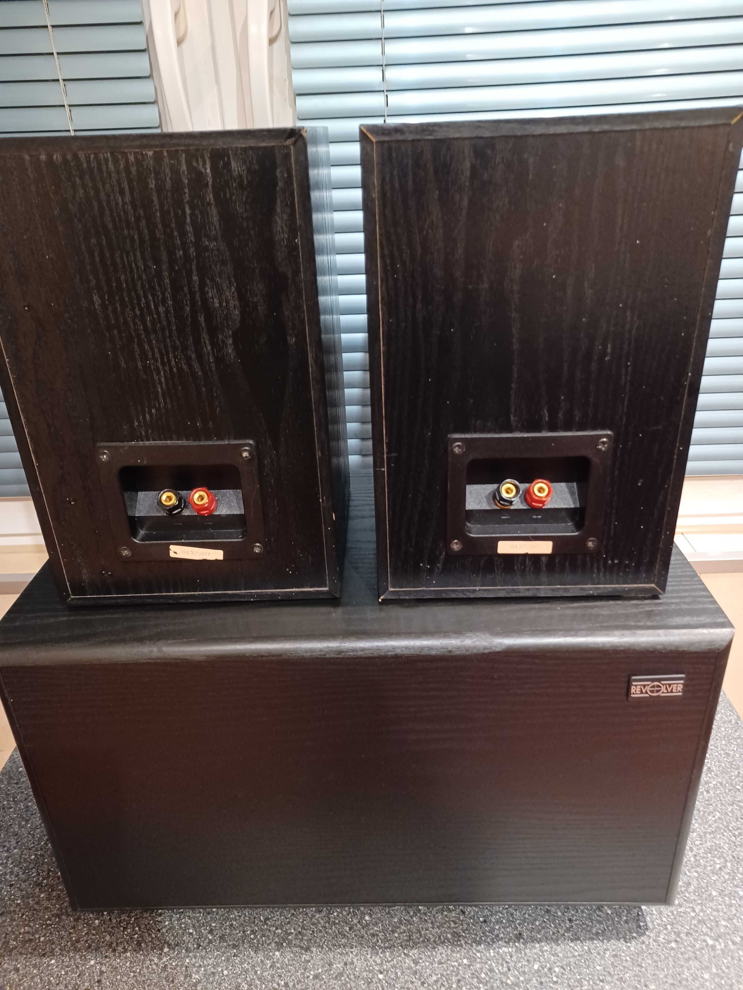 Monitory JPW z subwooferem