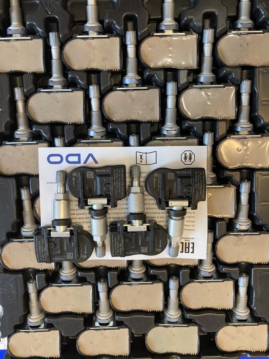 Датчики Шин TESLA 1034602-00.1010938-00-B.1074812-00