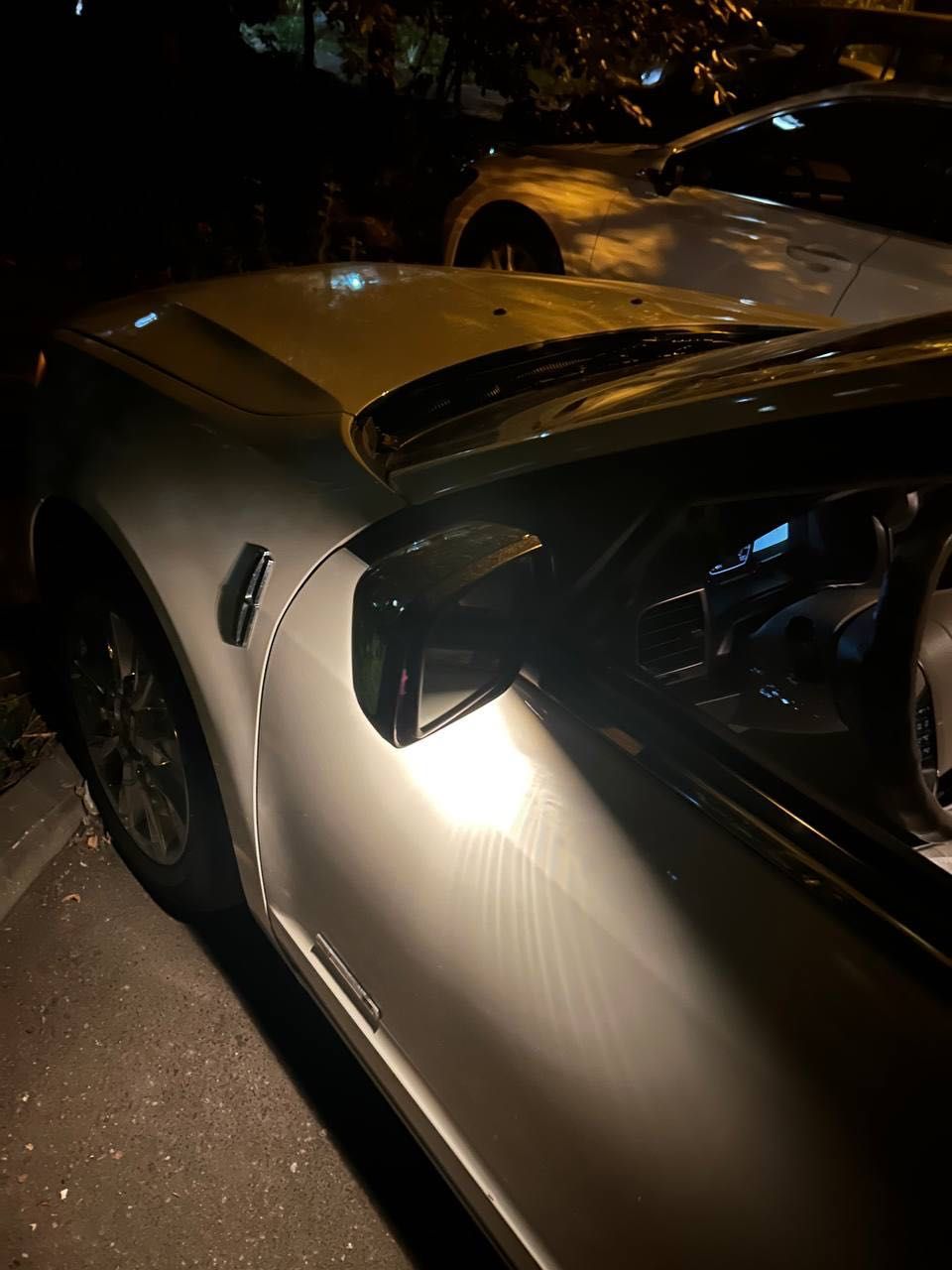 Продам  Lincoln MKZ Hibrid
