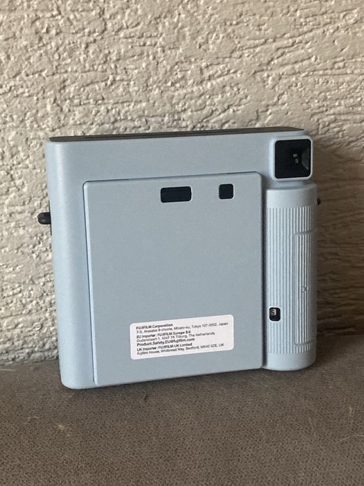 Aparat natychmiastowy instax SQUARE SQ 1