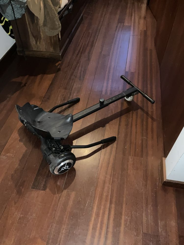 Hoverboard com kart