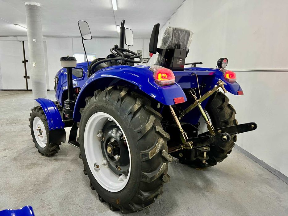 Мінітрактор ФОРТЕ RD 244 Lux ОРІОН БУЛАТ ХТ Рівна Підлога Бокова КПП