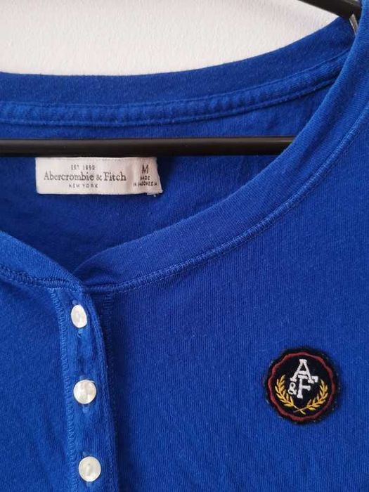 Oryginalna Abercrombie & Fitch niebieska koszulka M