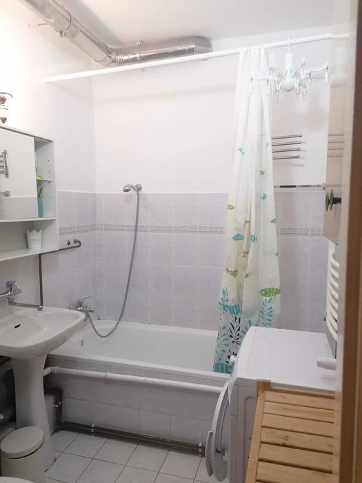 Pl. Staszica - Pokój jednoosobowy 10m2 dla dziewczyny 1000 z opłatami