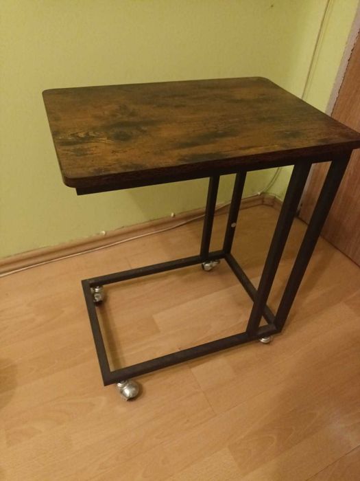 Stolik na kółkach WARSZAWA WOLA