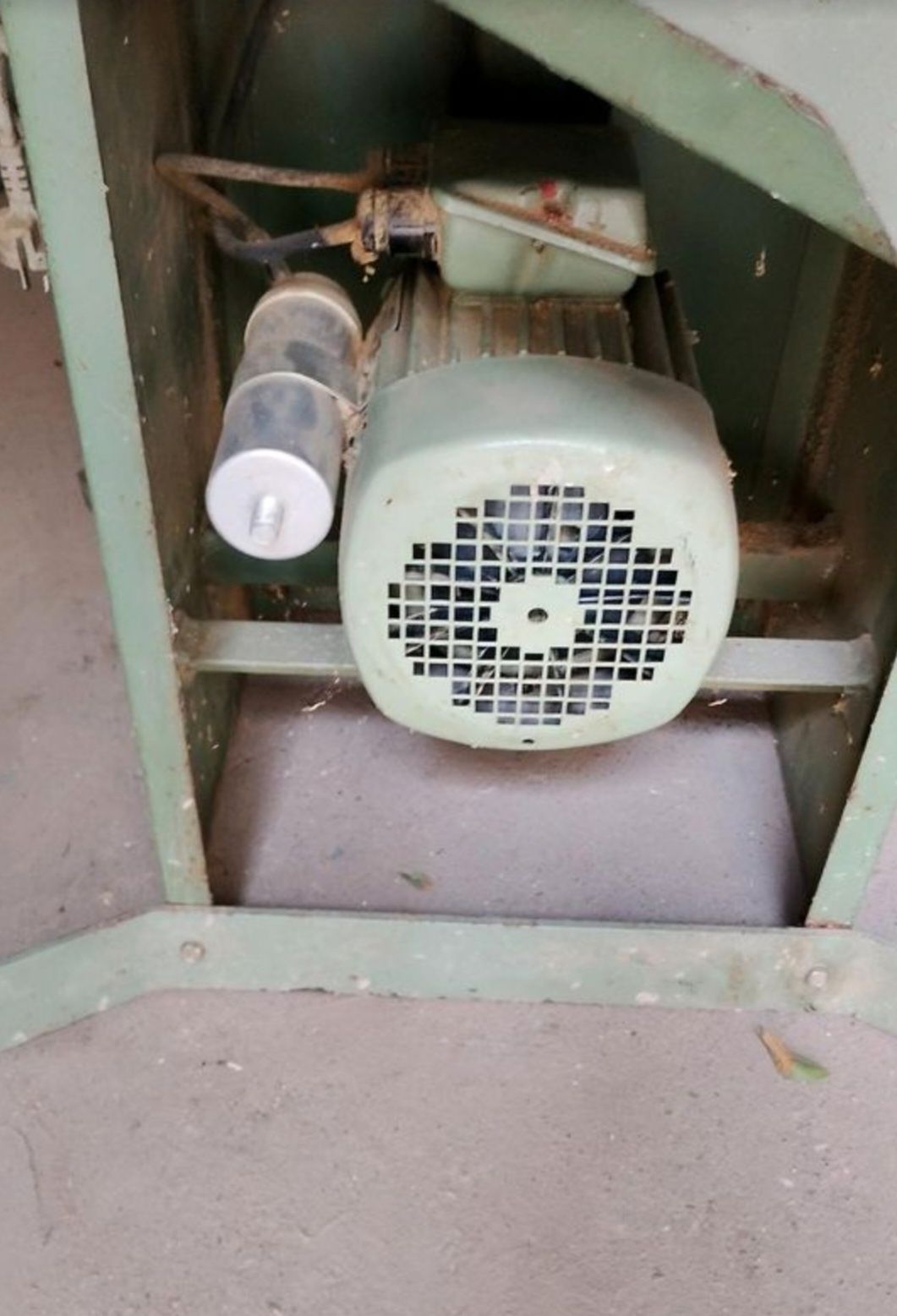 Piła stołowa 1,1 KW / 220 V